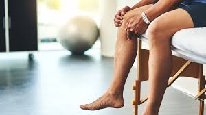 3 Best Knee Pads For Annoying Knee Pain in 2023 (With Real Reviews)